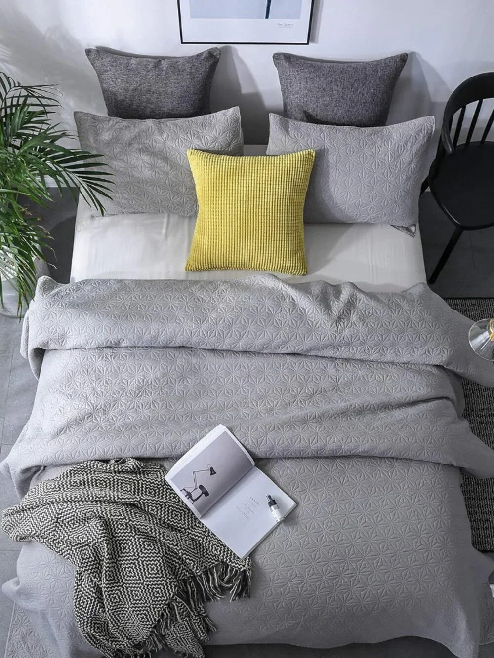 King Gray Ultra Soft Quilt Set